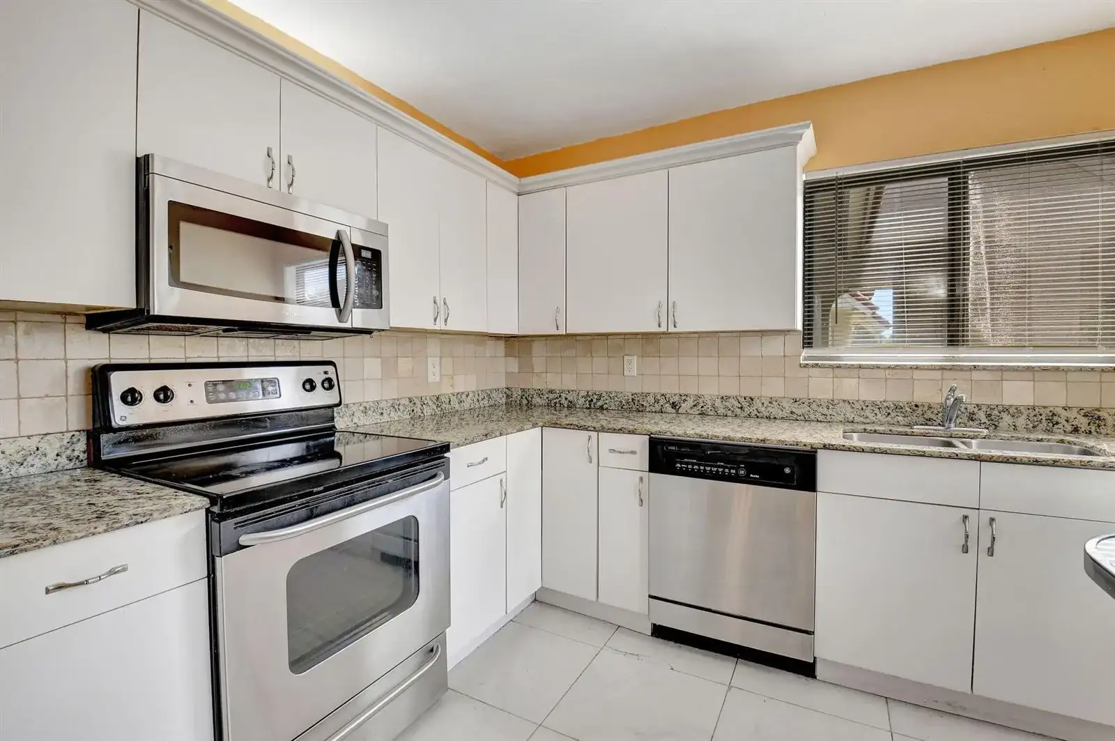 5715 FAIRWAY PARK Drive # 201, Boynton Beach FL 33437 photo 5