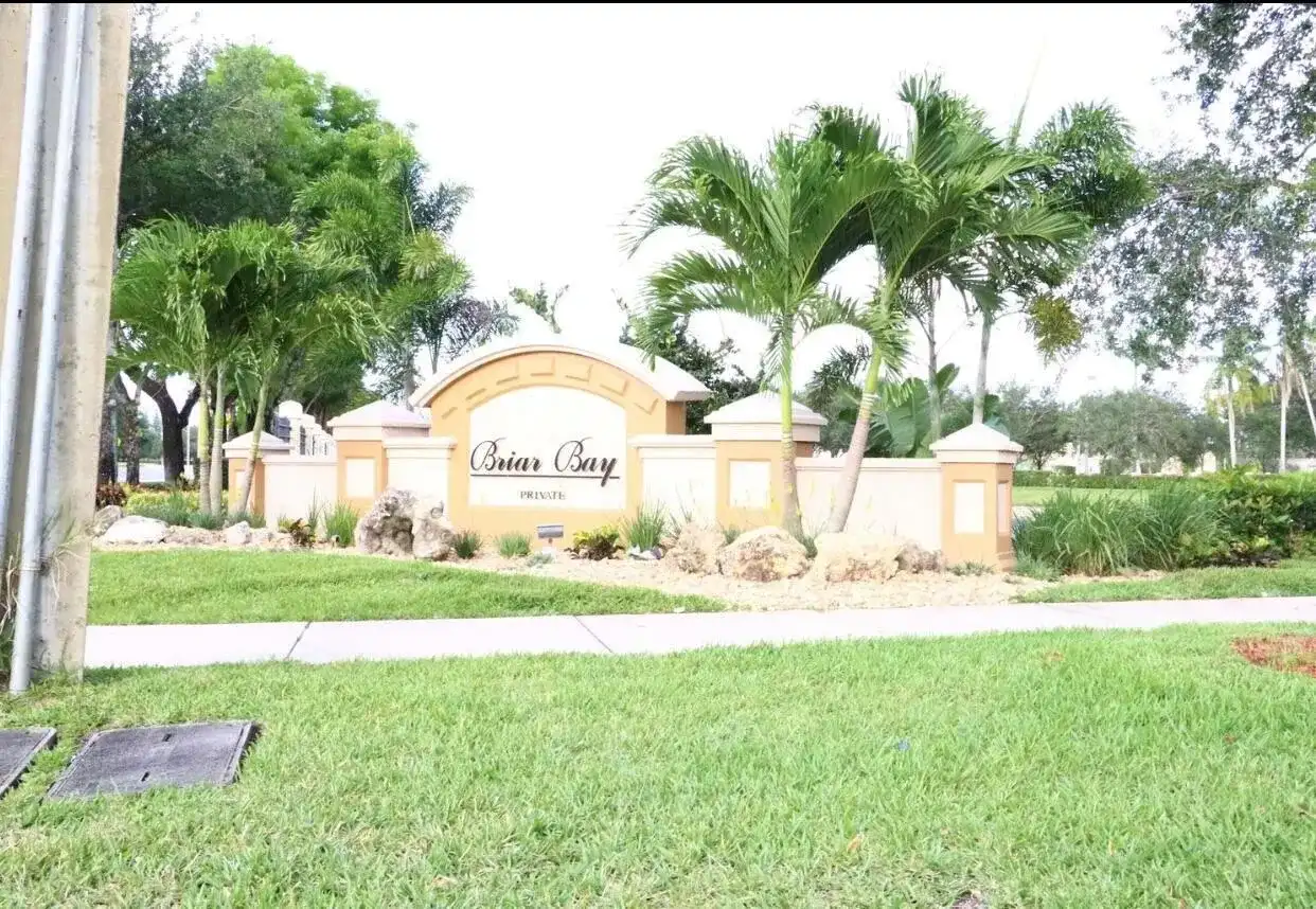 3426 Commodore Court, West Palm Beach FL 33411