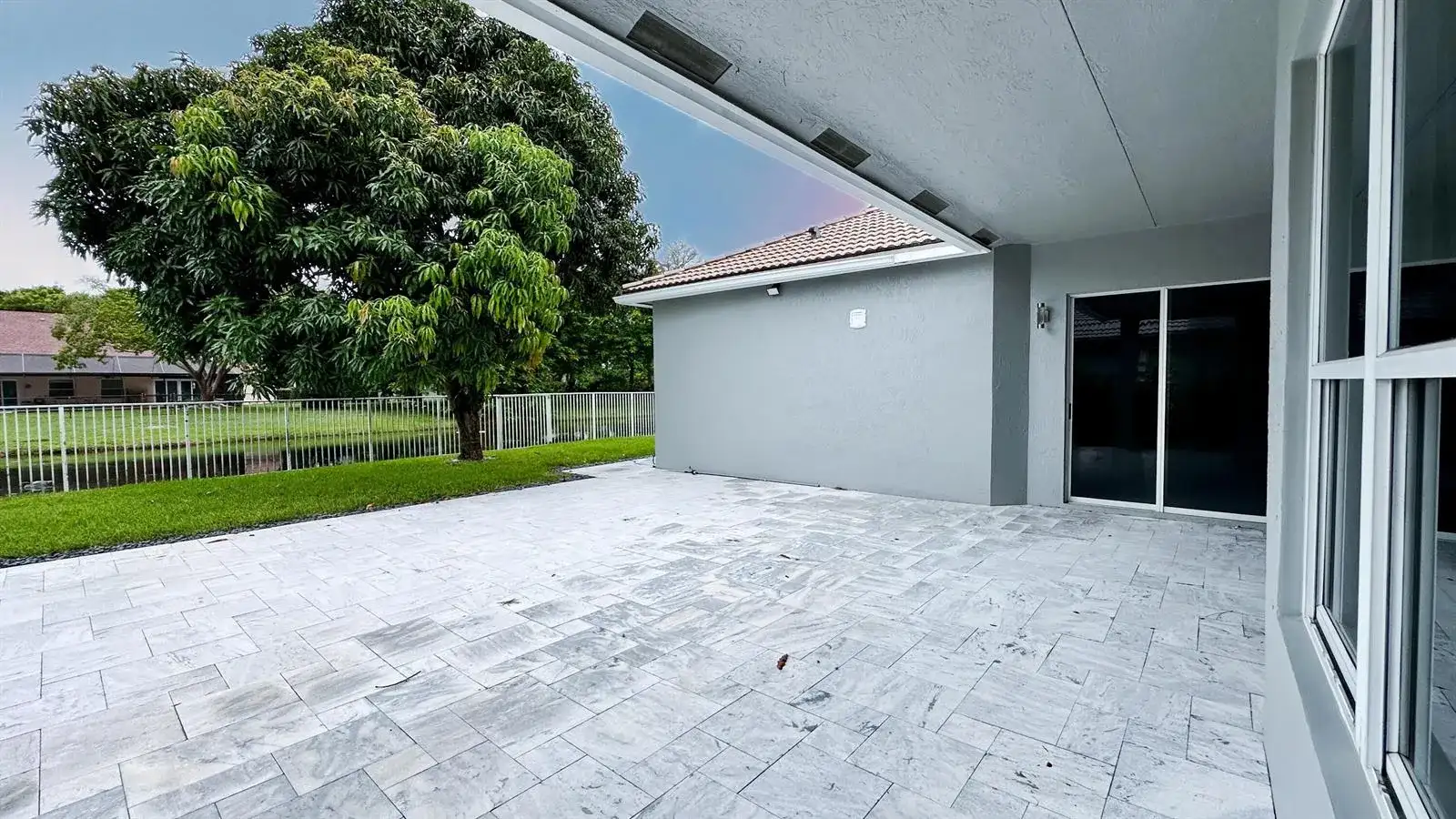 5181 NW 50TH Terrace, Coconut Creek FL 33073 photo 5