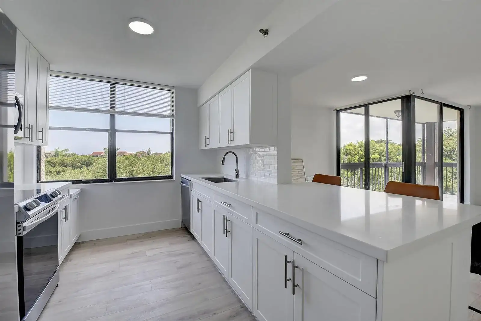 955 Egret Circle # 501, Delray Beach FL 33444 photo 3