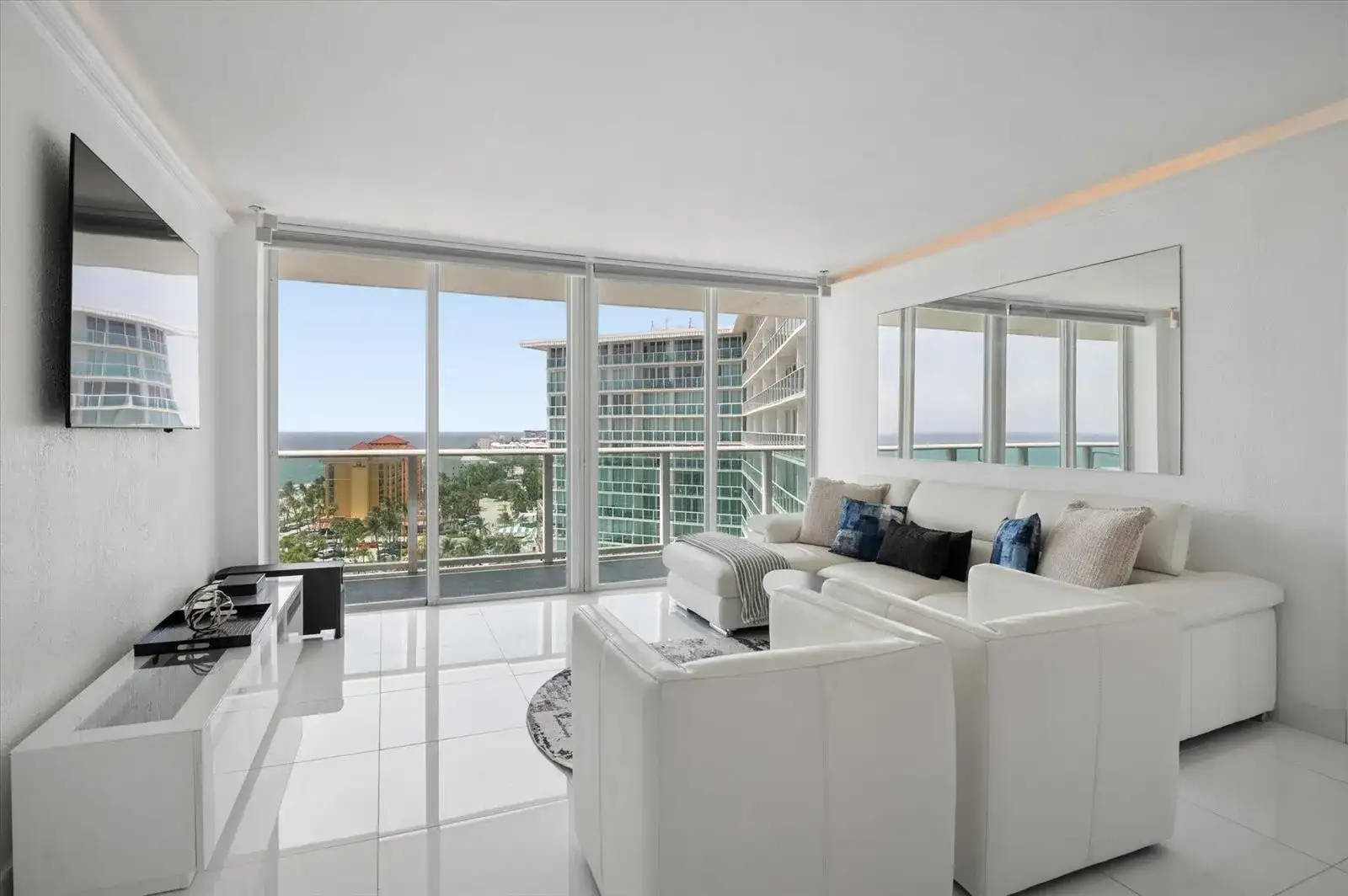 333 NE 21ST Avenue # 1520, Deerfield Beach FL 33441 photo 2