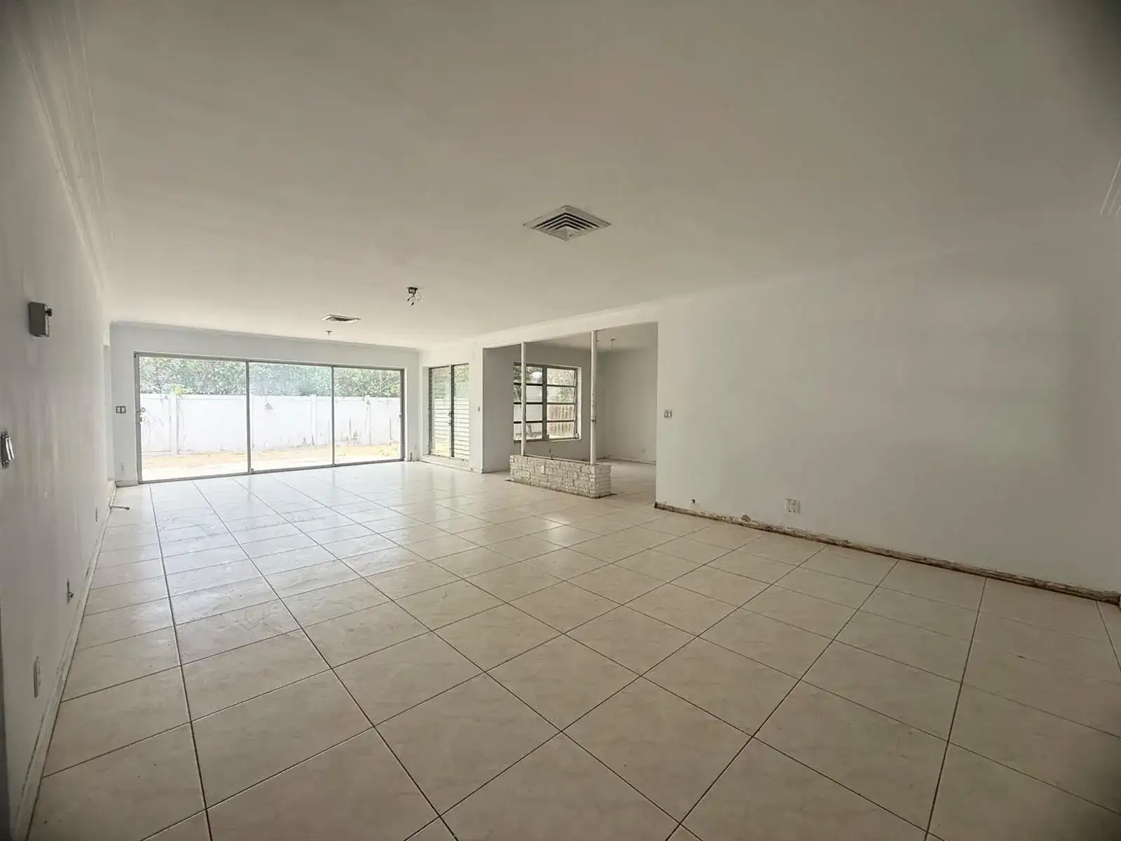 1281 MORSE Boulevard, Singer Island FL 33404 photo 3