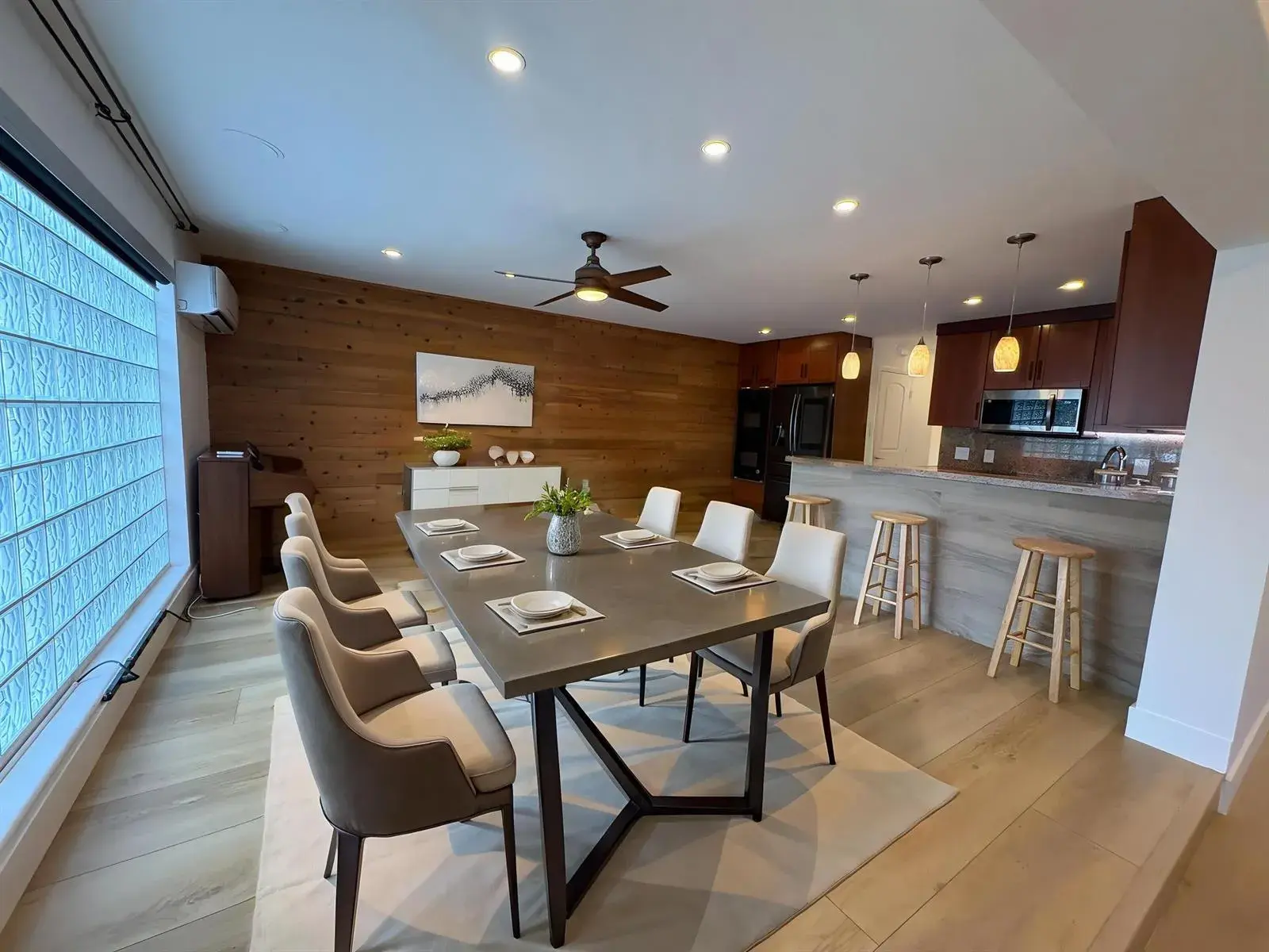 1032 NE 16th Terrace, Fort Lauderdale FL 33304