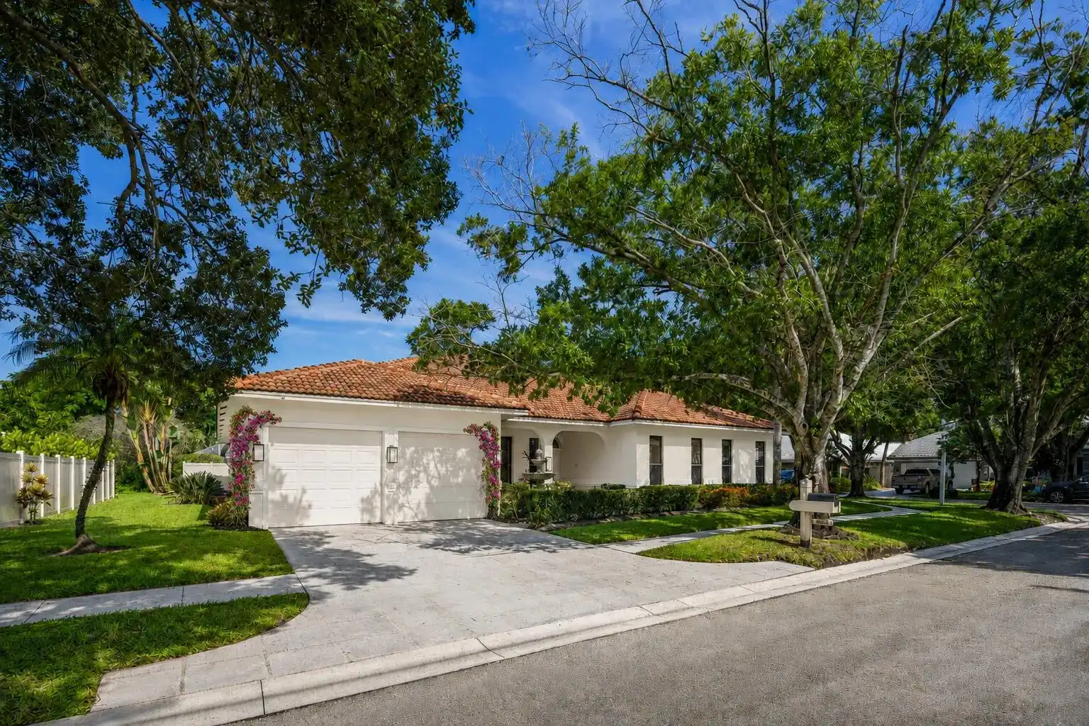 18951 Painted Leaf Court, Jupiter FL 33458