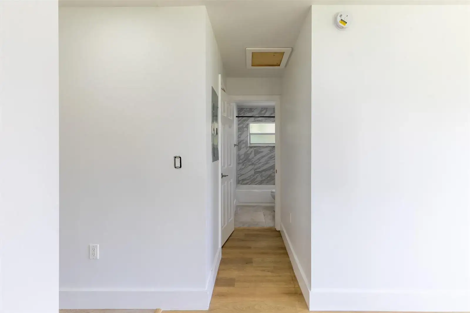 2921 NW 11th Street, Fort Lauderdale FL 33311 photo 2