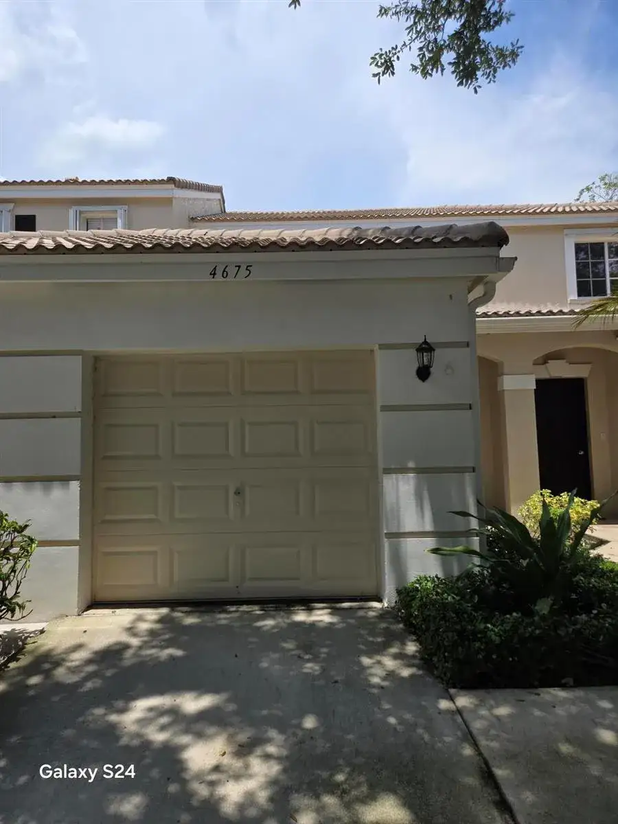 4675 PALMBROOKE Circle, West Palm Beach FL 33417
