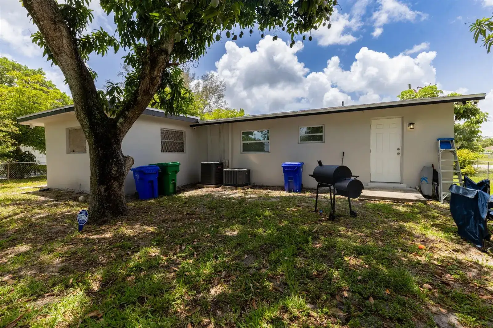 2921 NW 11th Street, Fort Lauderdale FL 33311 photo 2