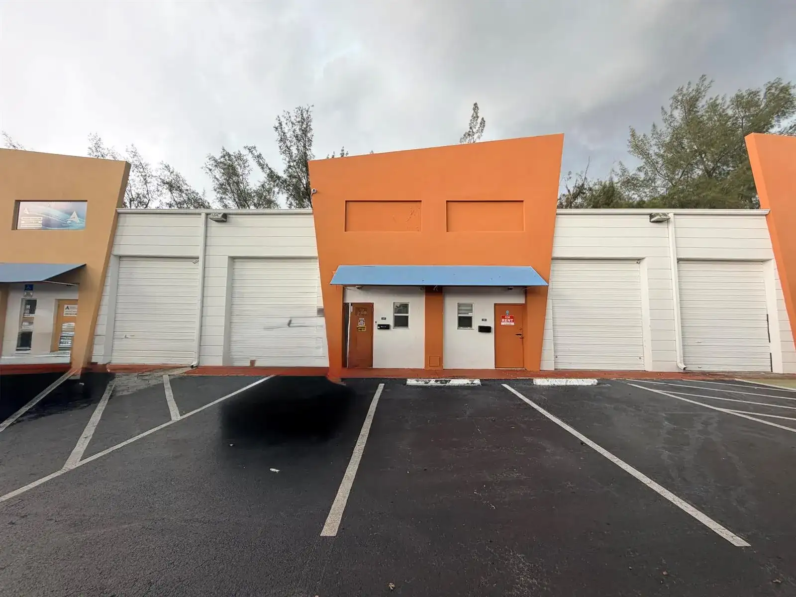 407 NW 10TH Terrace # 407, Hallandale Beach FL 33009 photo 2