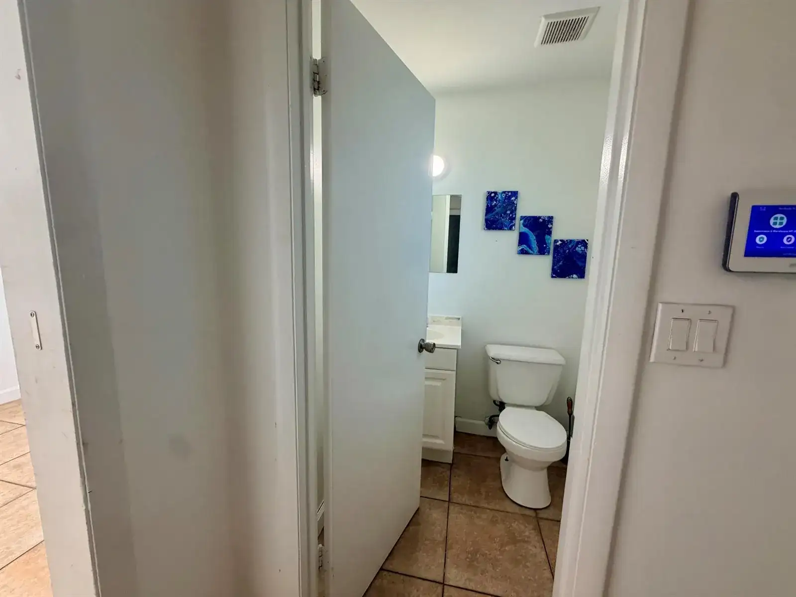 407 NW 10TH Terrace # 407, Hallandale Beach FL 33009 photo 3
