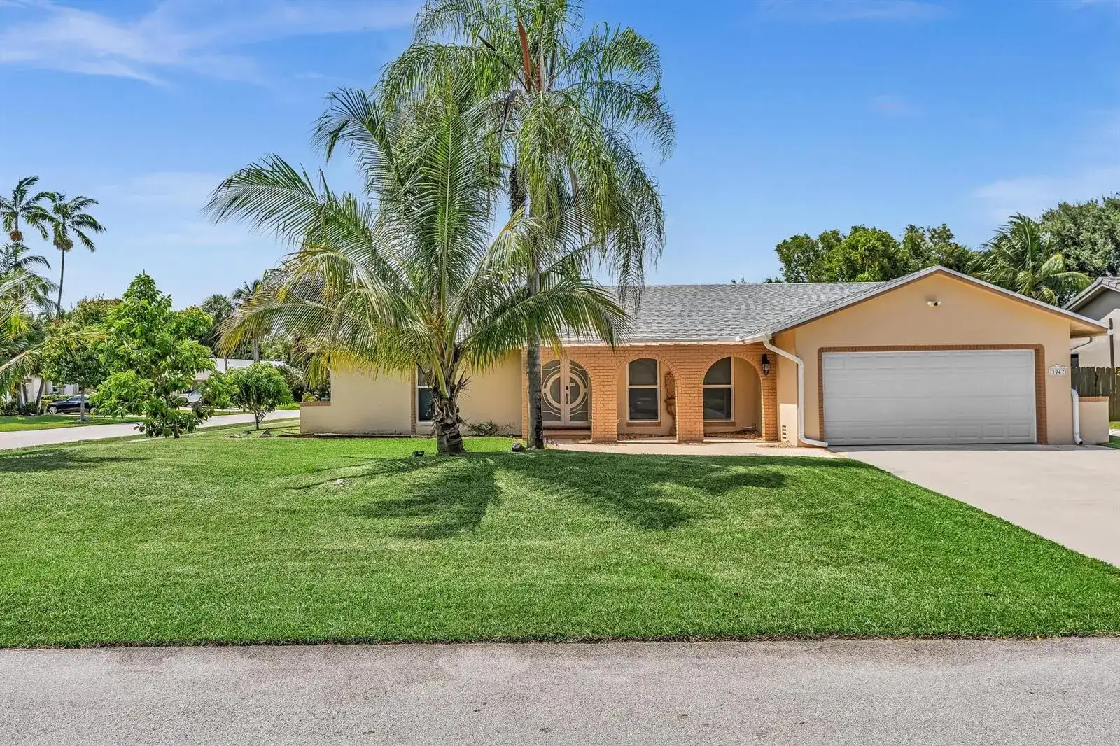 3947 NW 22ND Street, Coconut Creek FL 33066 photo 3