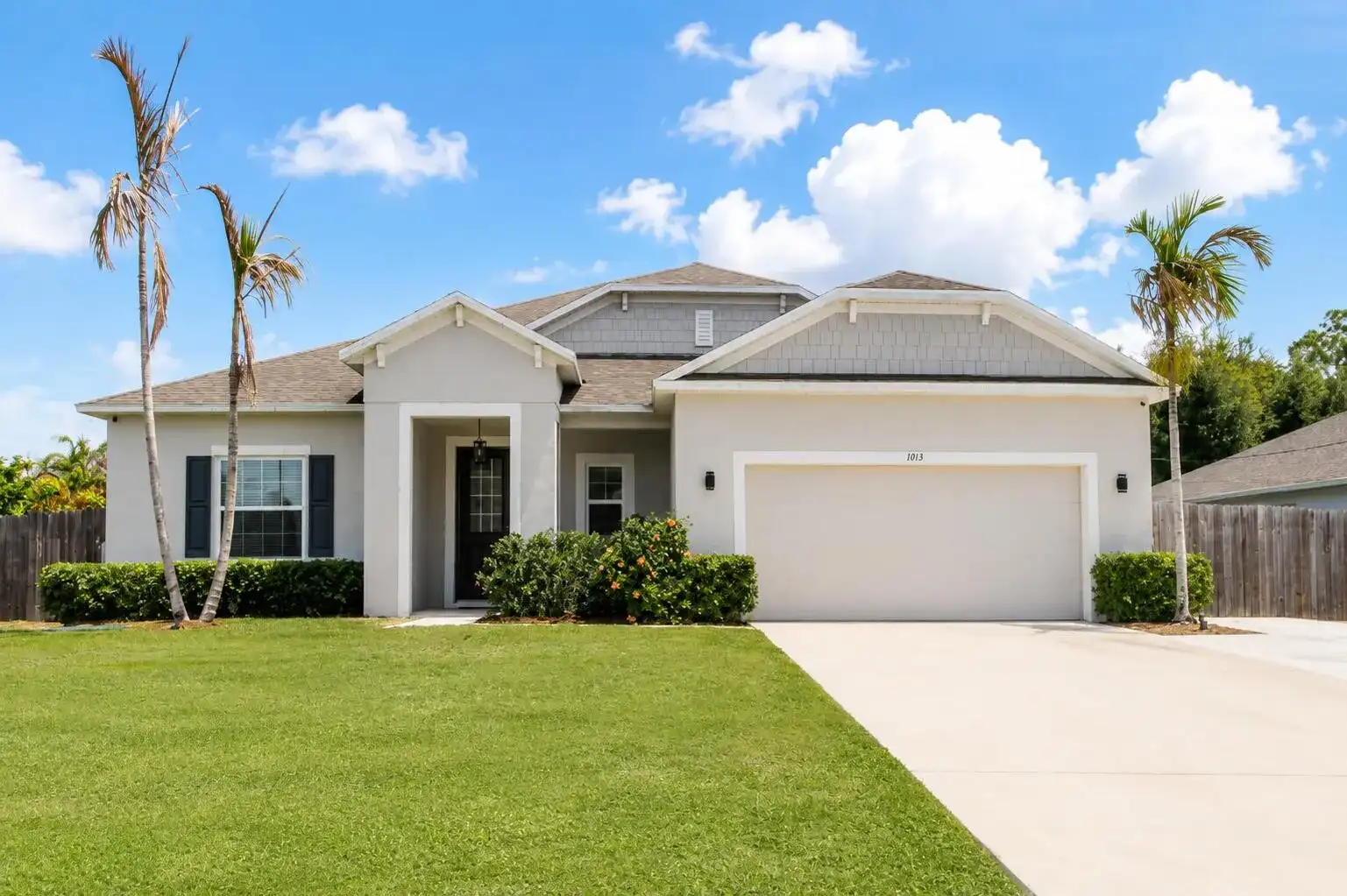 1013 SW EUREKA Avenue, Port St. Lucie FL 34953