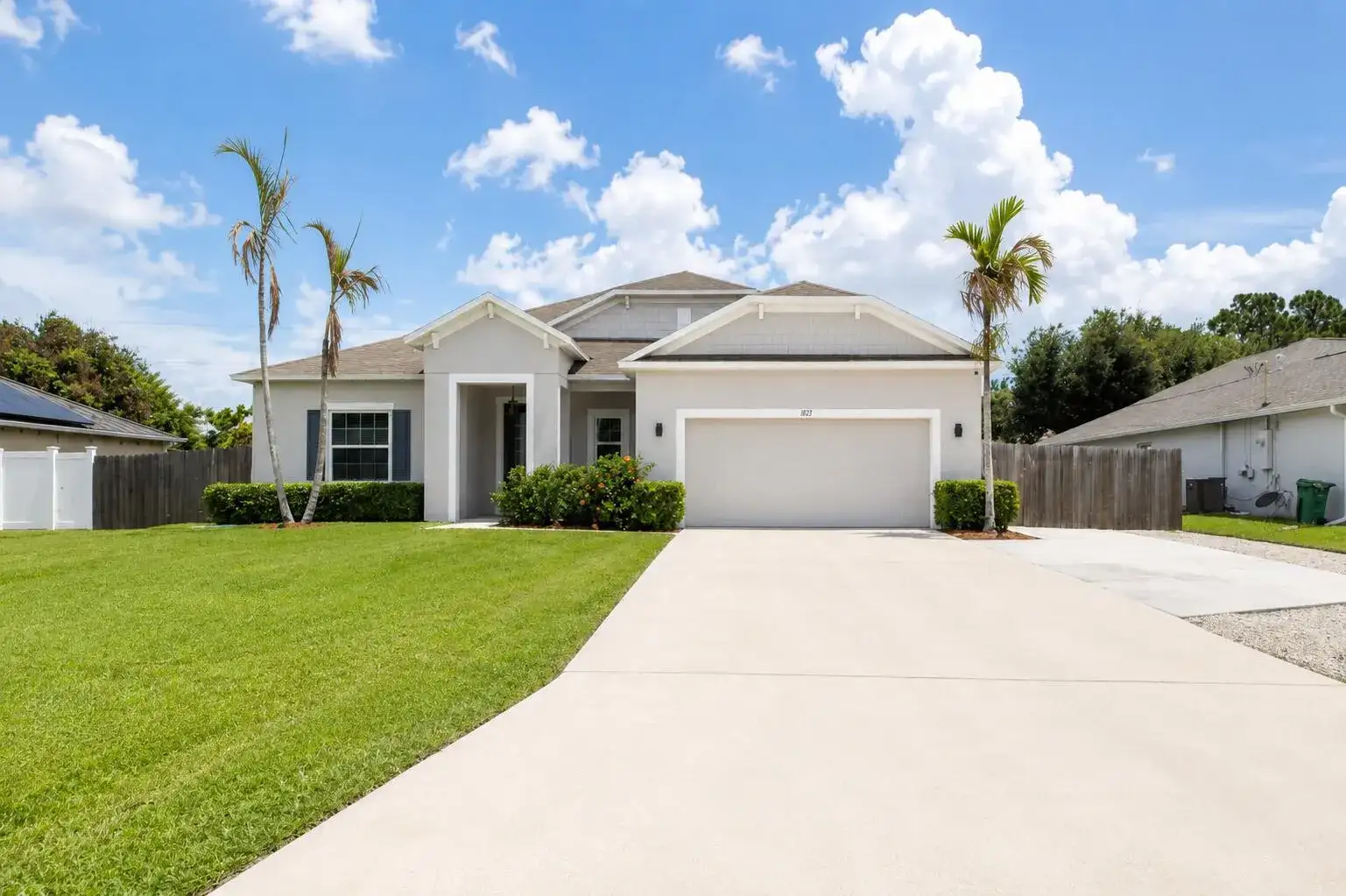 1013 SW EUREKA Avenue, Port St. Lucie FL 34953 photo 2
