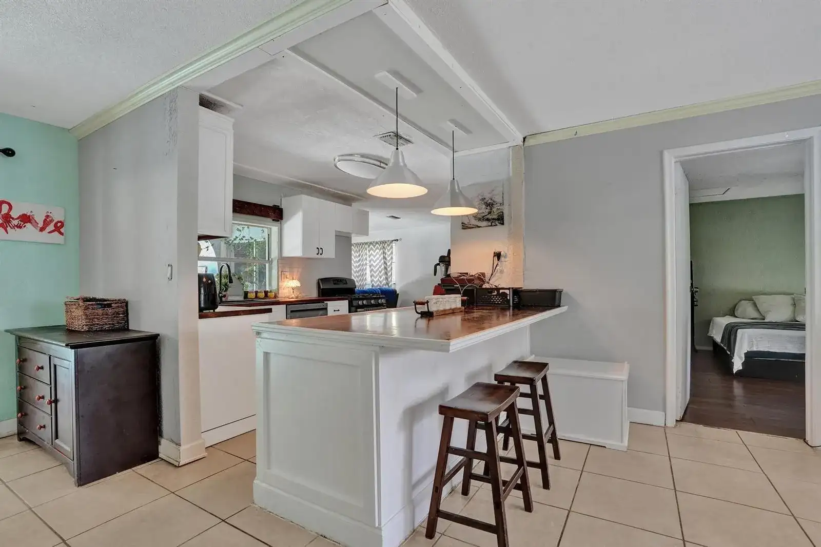 2161 NW 84TH Way, Sunrise FL 33322 photo 3