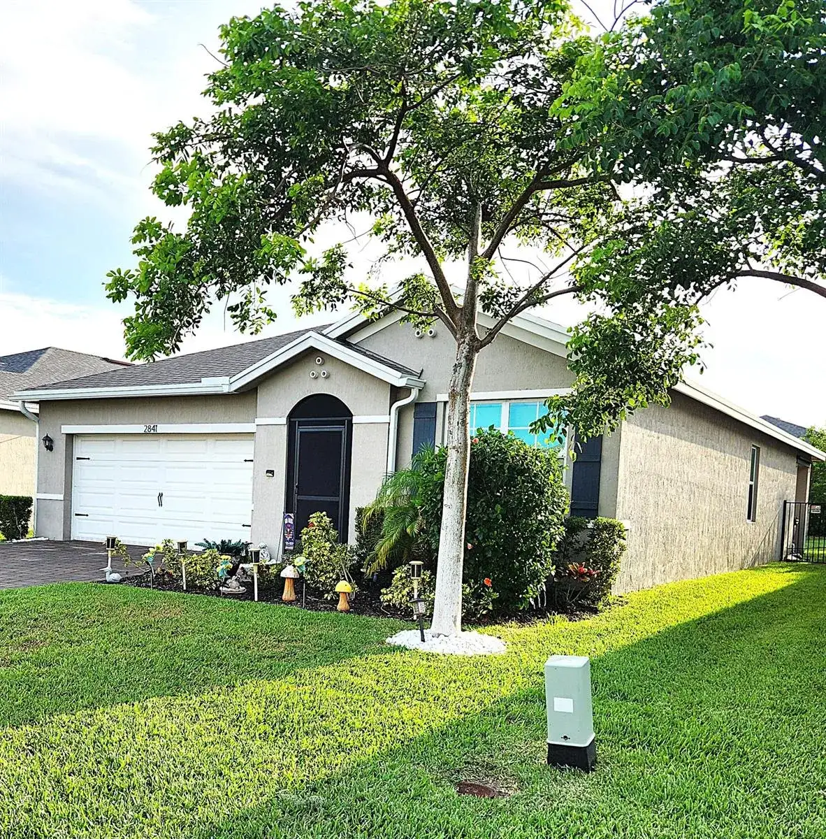 2841 NE BREEZEWAY Circle, Ocean Breeze FL 34957 photo 3