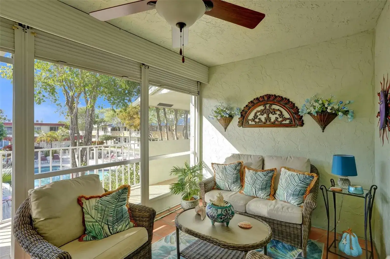 860 SE 6TH Avenue # 410, Deerfield Beach FL 33441 photo 2