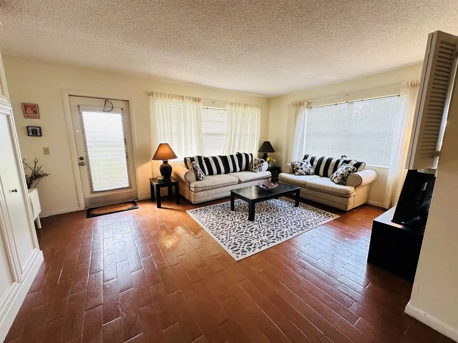 8 GRANTHAM D, Deerfield Beach FL 33442 photo 3