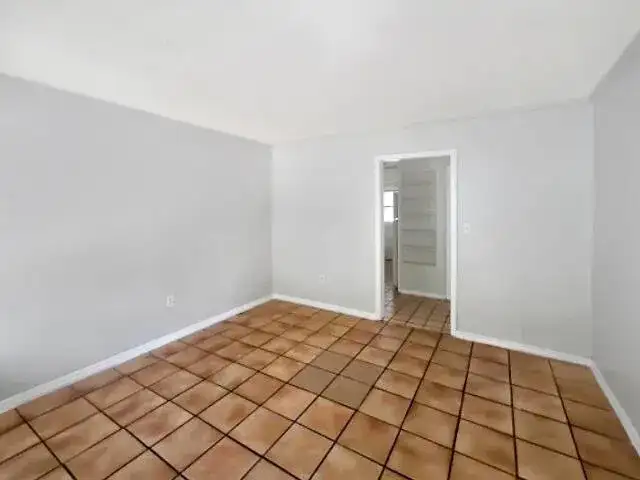 1111 N 21ST Street, Fort Pierce FL 34950 photo 3