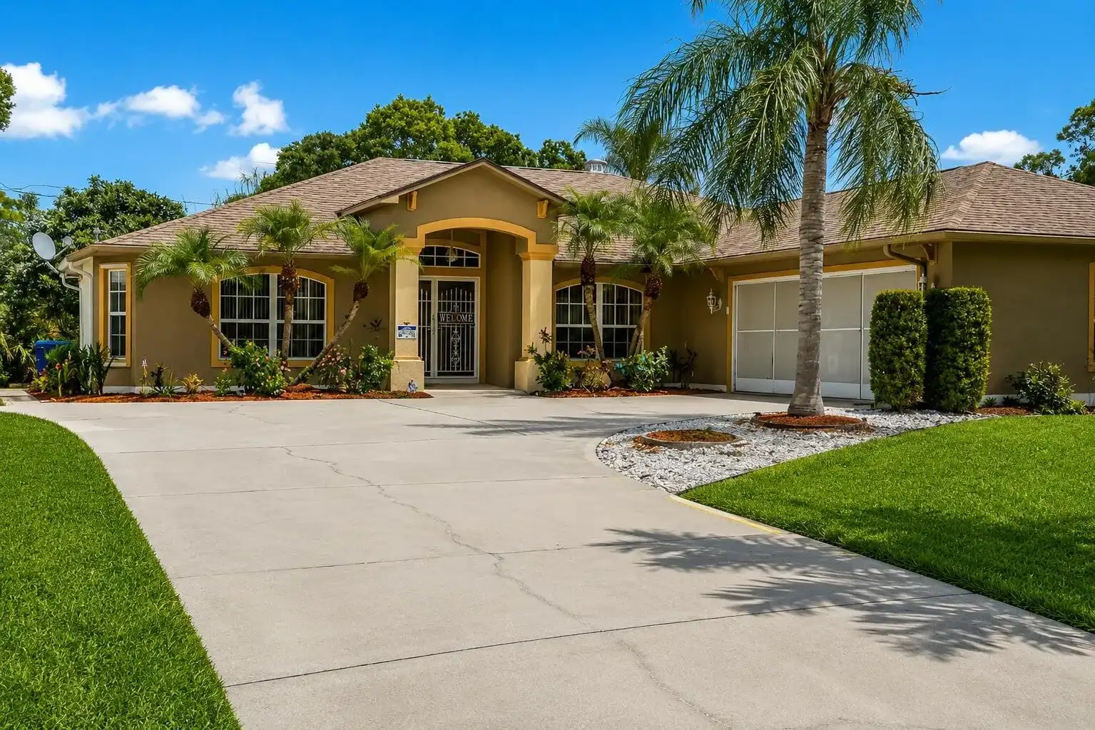 173 Easy Street, Sebastian FL 32958