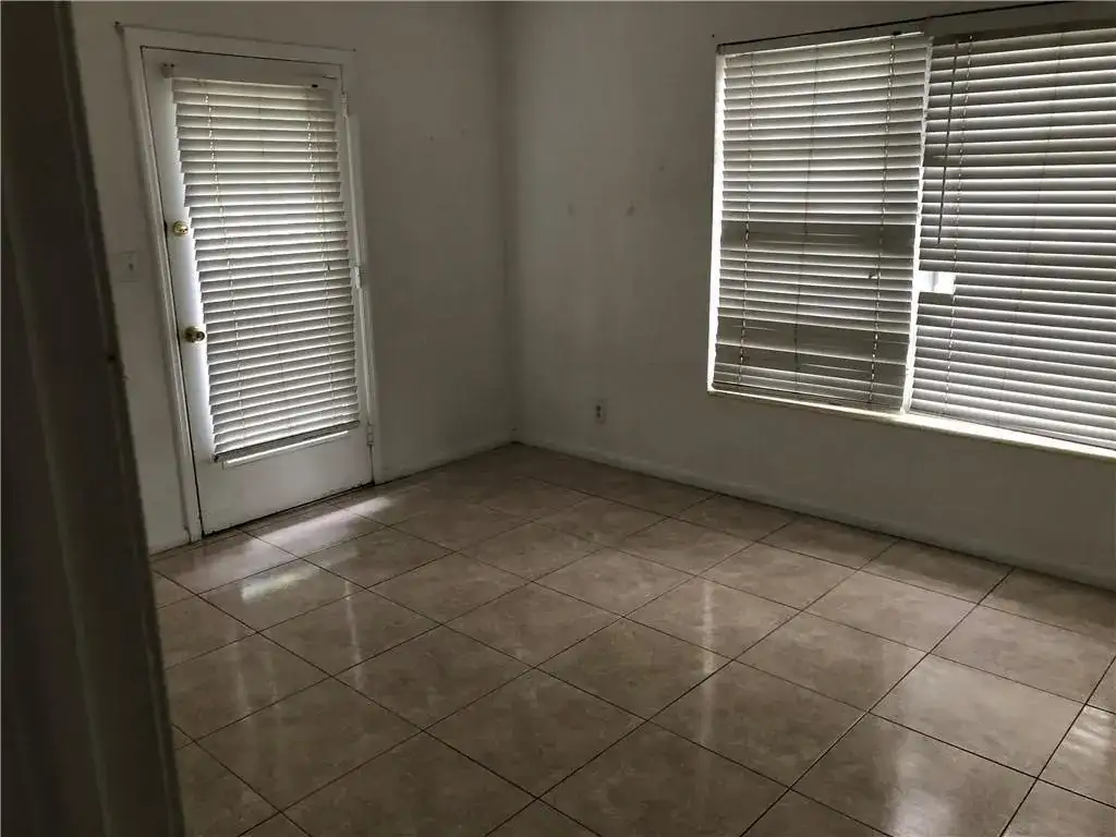 1131 SE 2ND Avenue, Fort Lauderdale FL 33316 photo 5