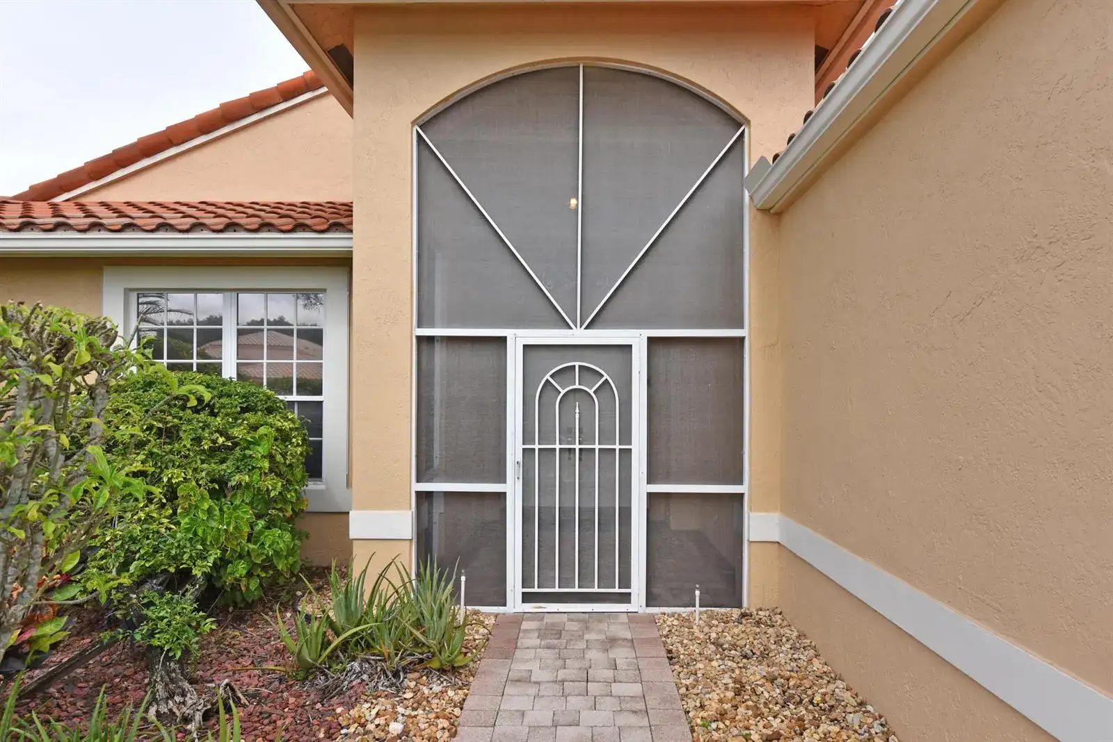9069 Terni Lane, Boynton Beach FL 33472 photo 2