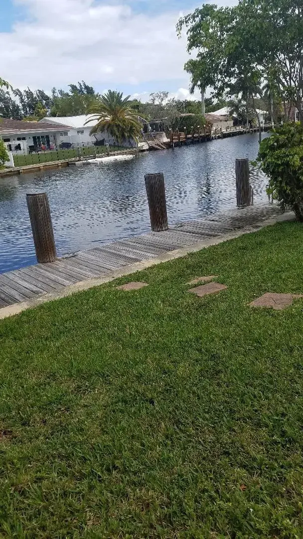 2801 NE 59th Court, Fort Lauderdale FL 33308