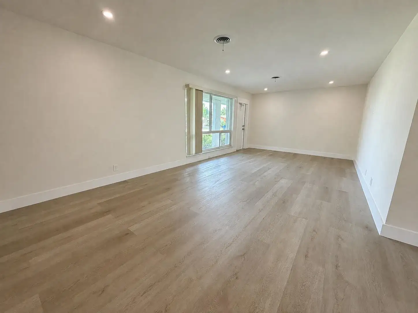 2020 NE 56th Court # 2, Fort Lauderdale FL 33308 photo 2