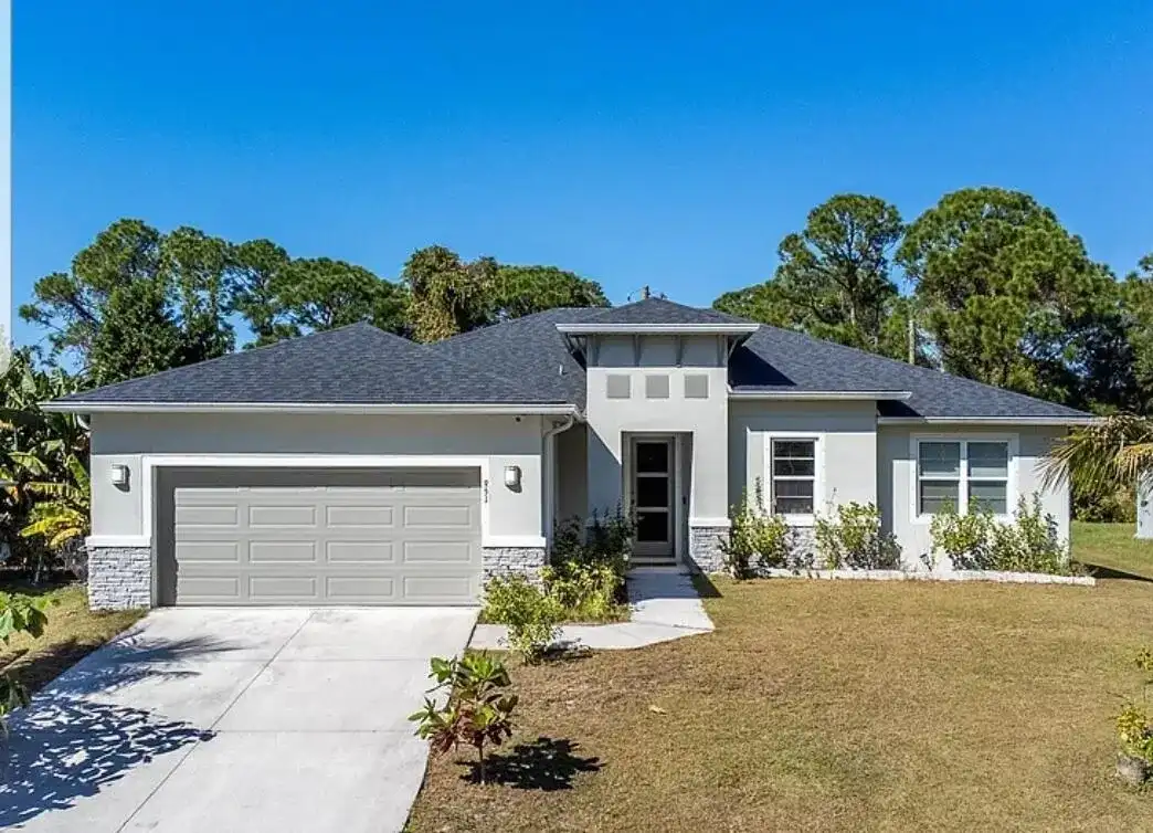 951 SARETA Street SE, Palm Bay FL 32909
