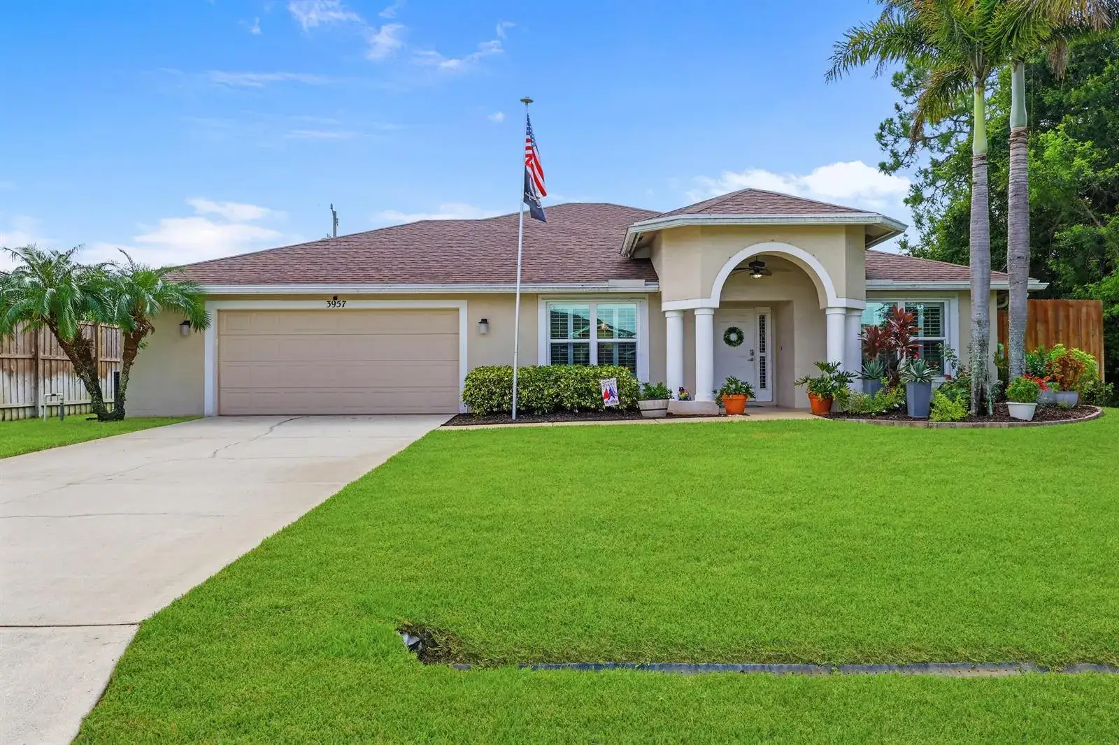 3957 SW Helmlinger Street, Port St. Lucie FL 34953