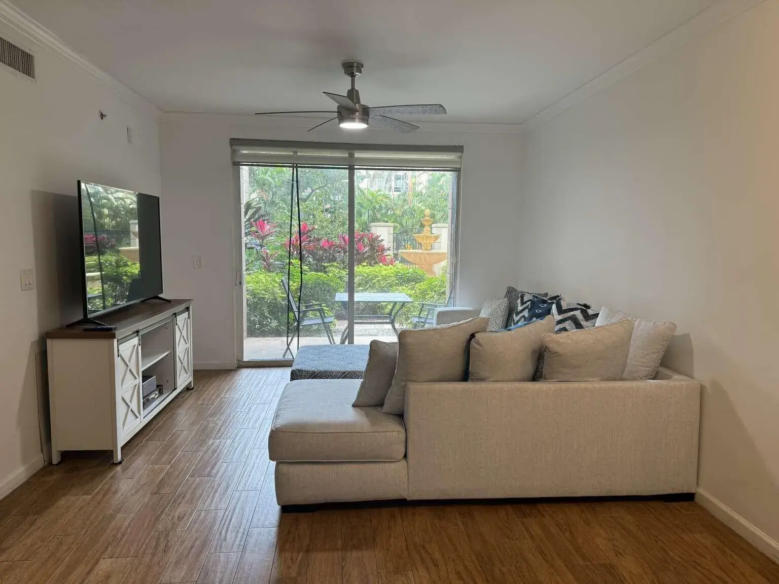 17125 N Bay Road # 3102, Sunny Isles Beach FL 33160