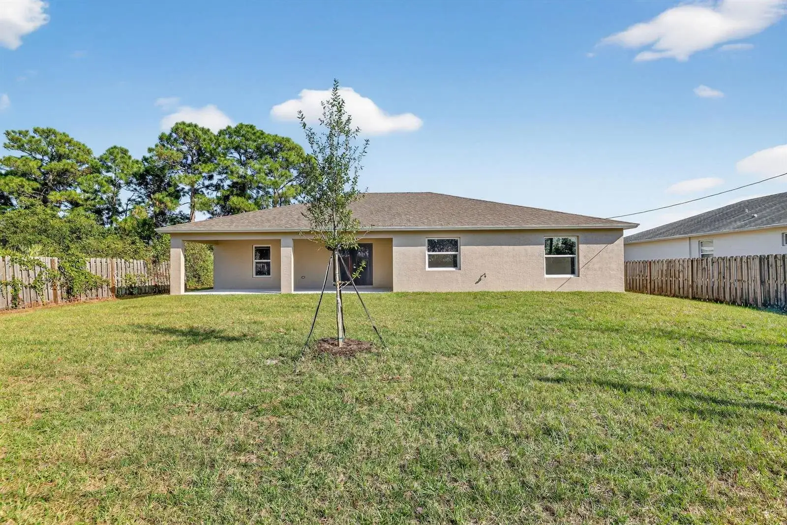 2826 SW South Calabria Circle, Port St. Lucie FL 34953 photo 4
