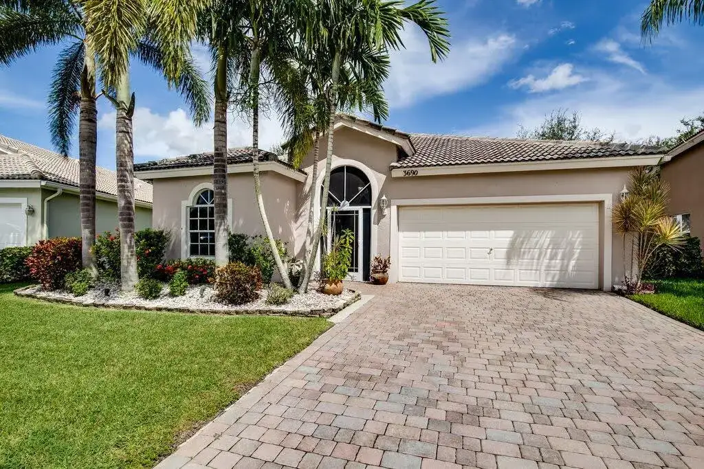 3690 Old Lighthouse Circle, Wellington FL 33414