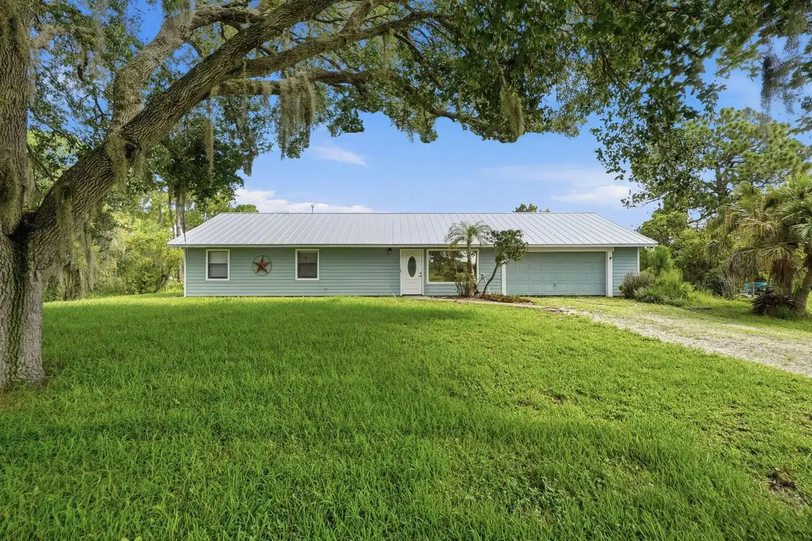 7980 21ST Street SW, Vero Beach FL 32968