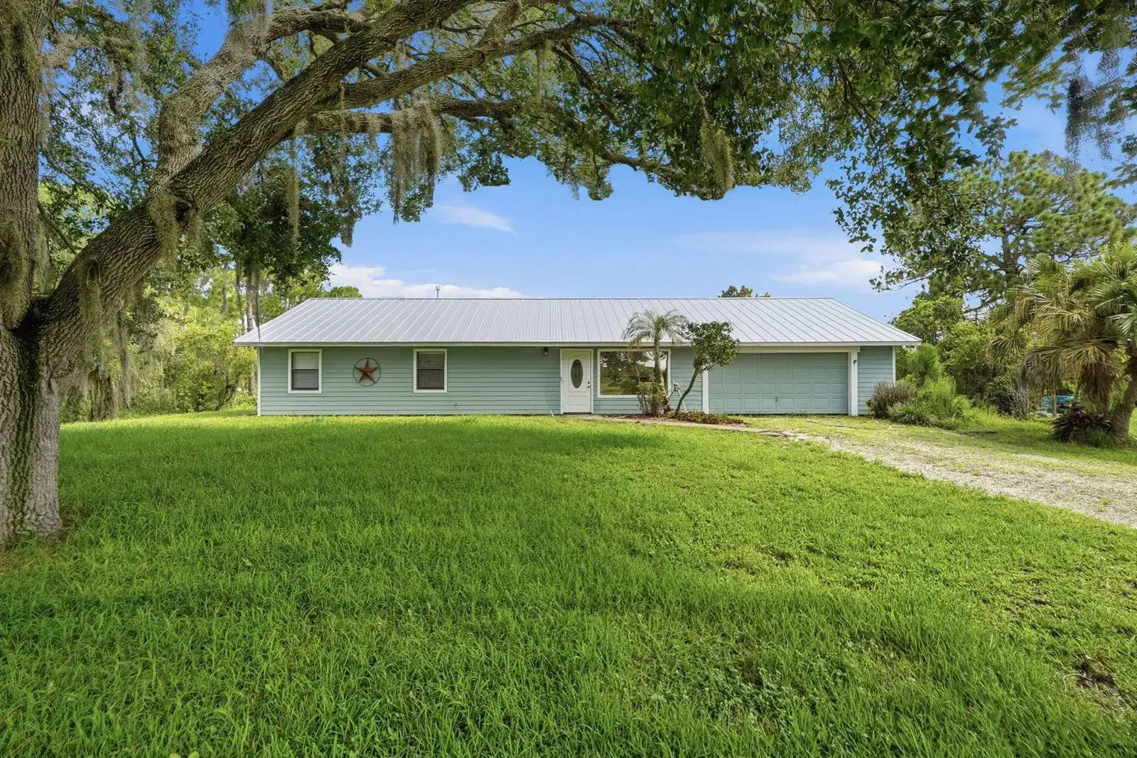 7980 21ST Street SW, Vero Beach FL 32968