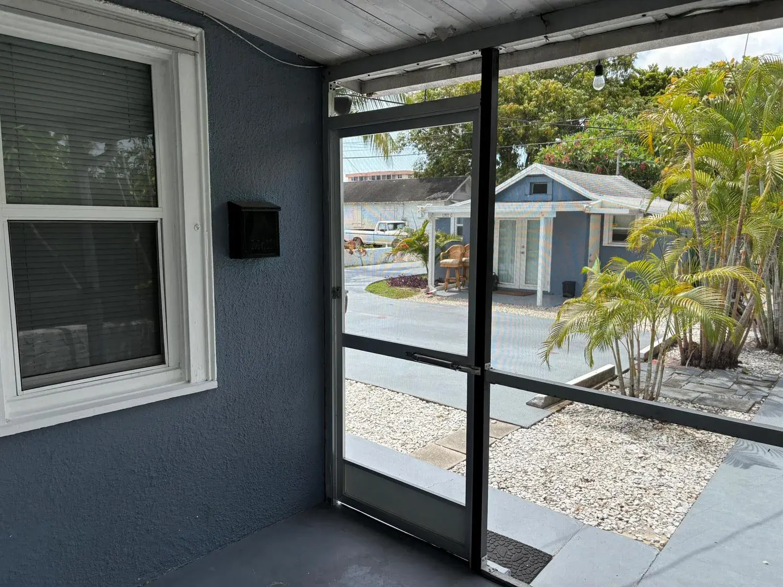 1912 ARTHUR Street # B, Hollywood FL 33020