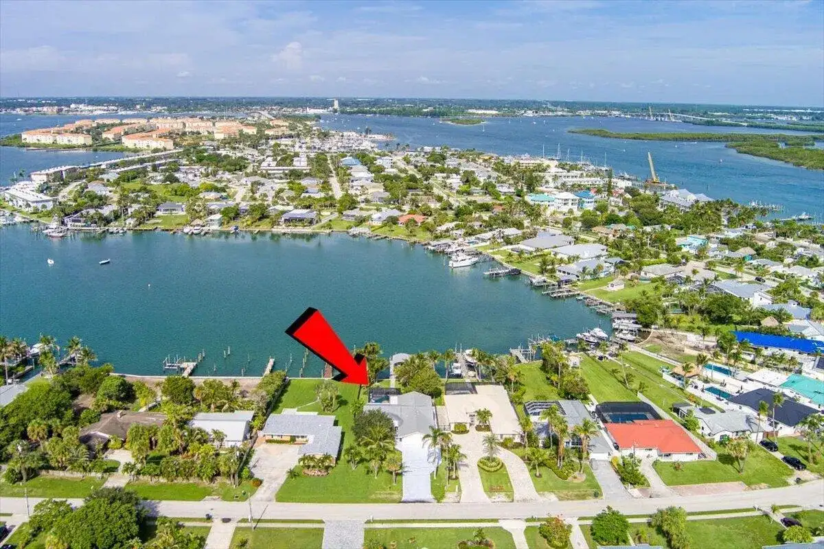 309 FERNANDINA Street, Hutchinson Island FL 34949 photo 2