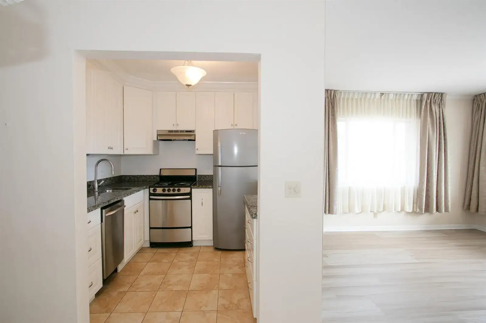 3240 Lake Osborne Drive # 208, Lake Worth FL 33461 photo 3