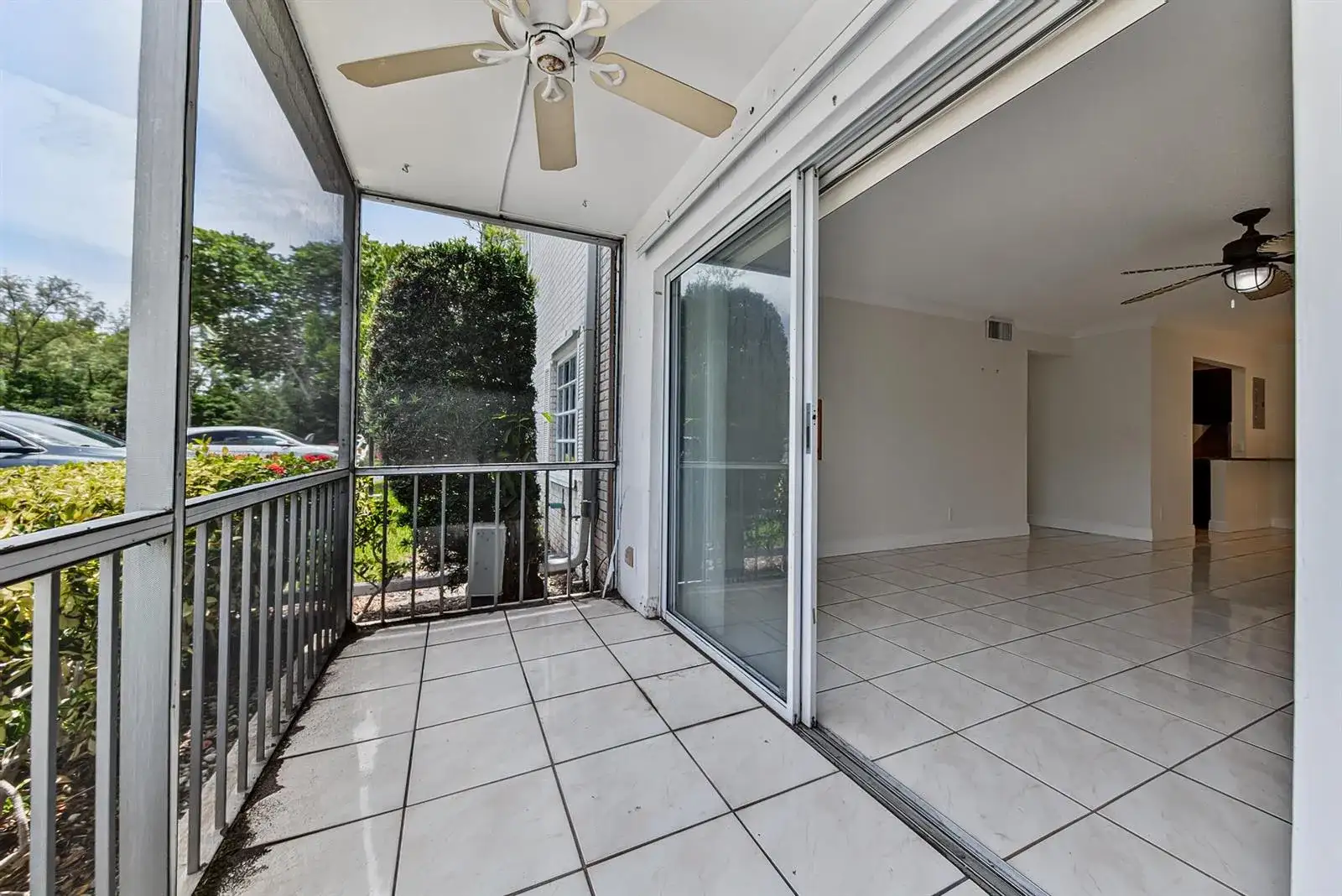 6447 BAY CLUB Drive # 1, Fort Lauderdale FL 33308 photo 4