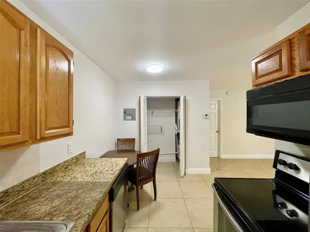 601 NE 29th Drive # 4, Wilton Manors FL 33334 photo 4