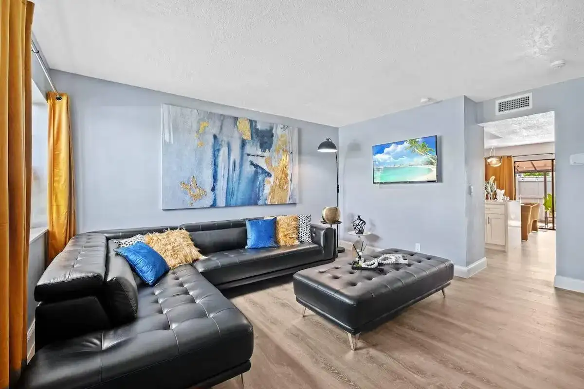 2015 NW 37th Terrace NW # 403, Lauderdale Lakes FL 33311 photo 4