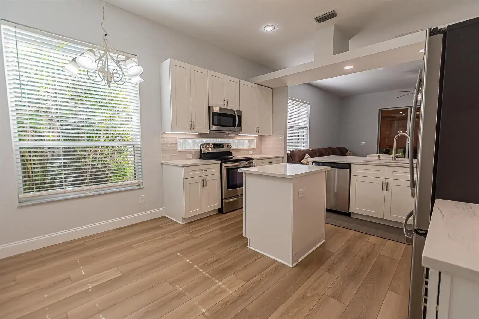 204 NW Zanzibar Place, Port St. Lucie FL 34986 photo 5