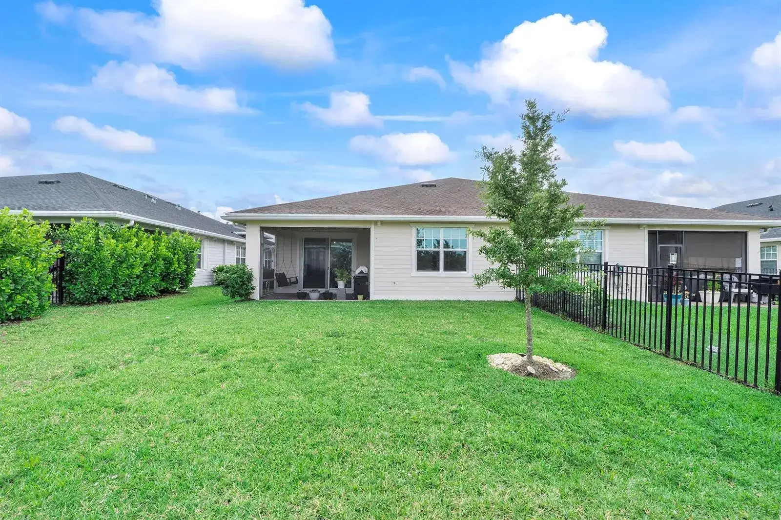 1325 Haywagon Trail, Loxahatchee FL 33470 photo 3