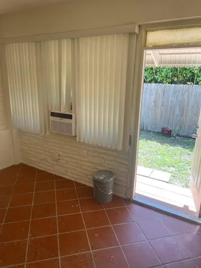1936 MONROE Street # 2, Hollywood FL 33020