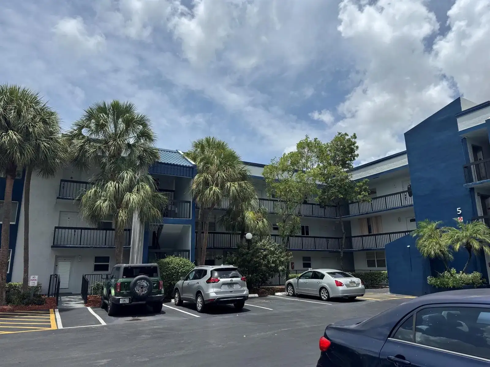 3180 Holiday Springs Boulevard # 309, Margate FL 33063 photo 2