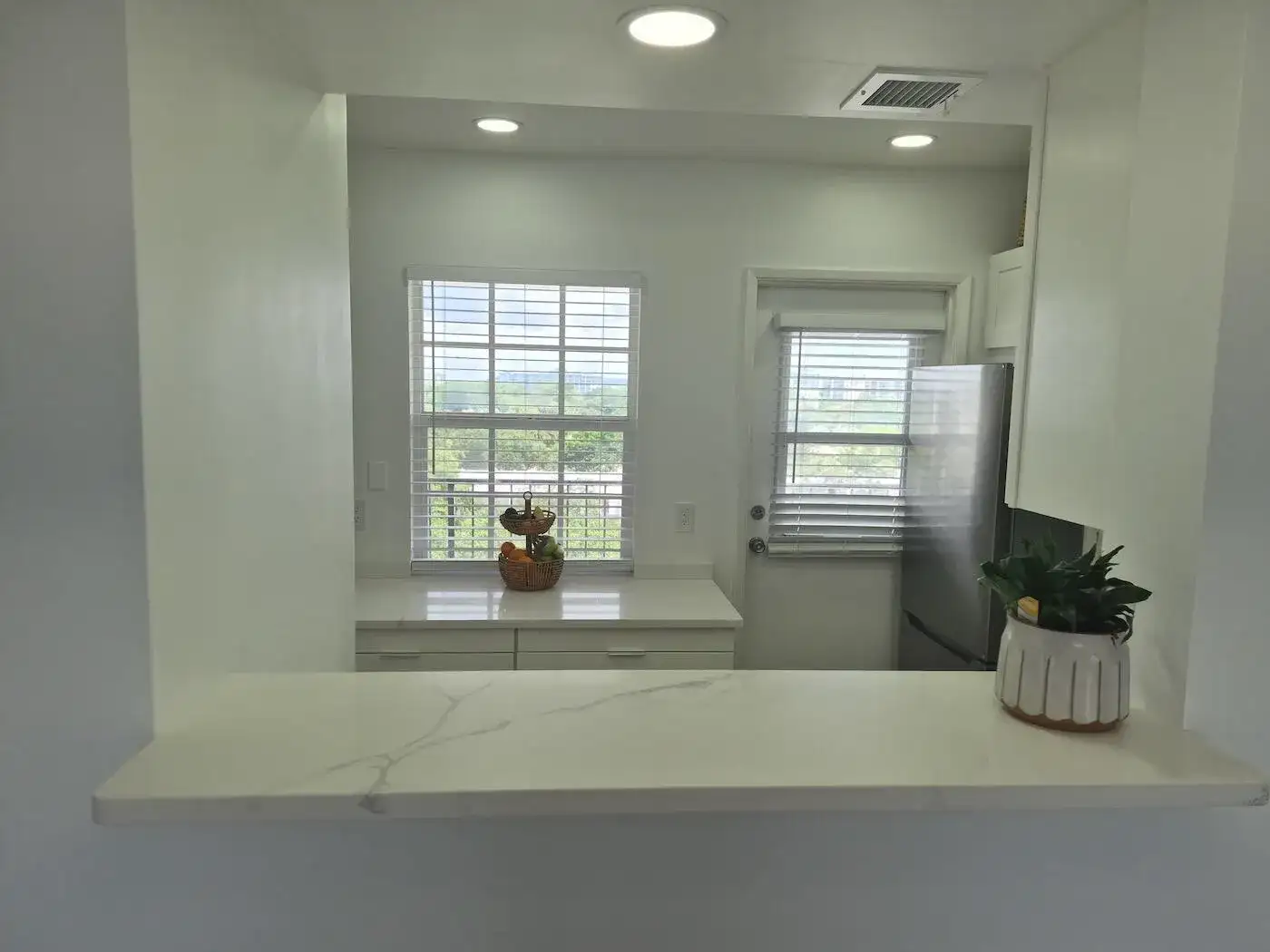 3050 N PALM AIRE Drive # 702, Pompano Beach FL 33069 photo 5
