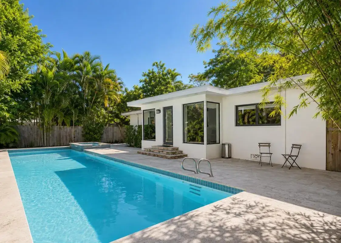 485 NE 55th Terrace, Miami FL 33137 photo 2