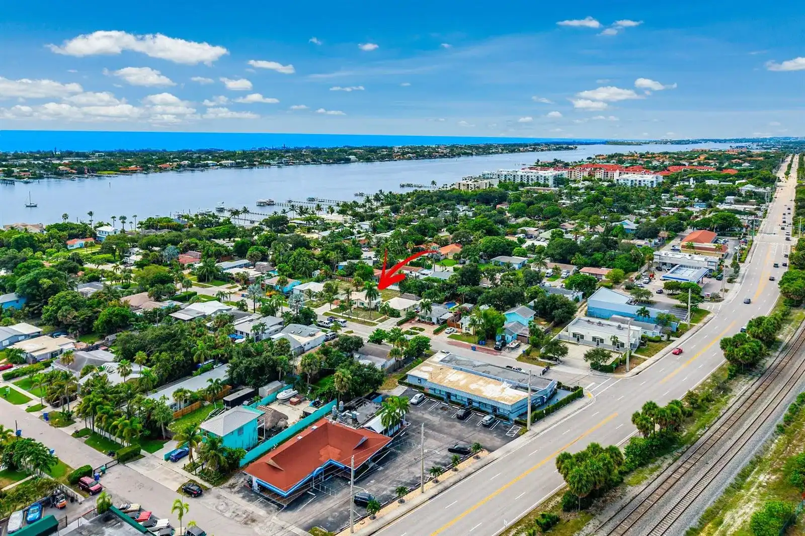 122 Euclid Boulevard, Lantana FL 33462