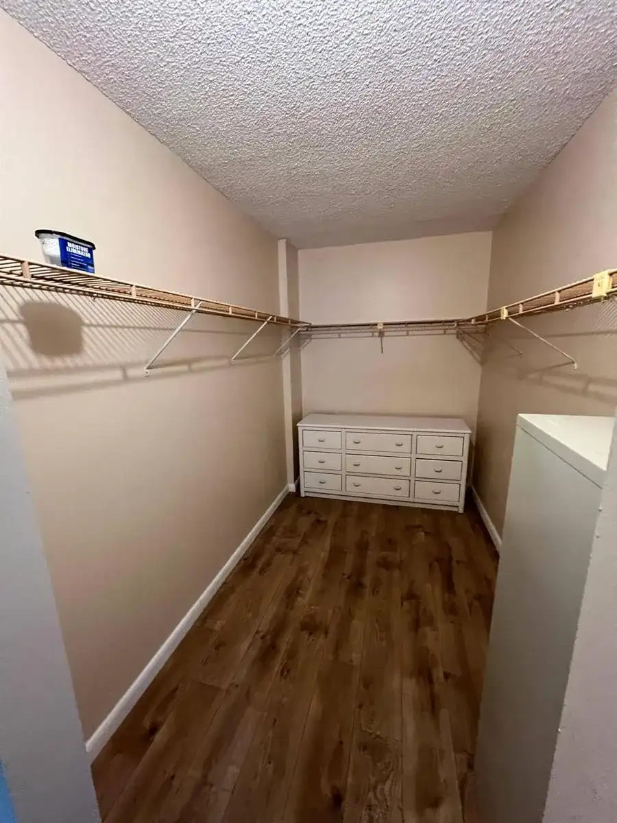 105 ROYAL PARK Drive # 1D, Oakland Park FL 33309 photo 4