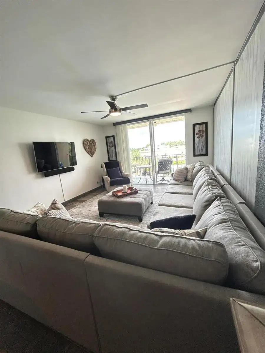 1009 N OCEAN Boulevard N # 401, Pompano Beach FL 33062 photo 5