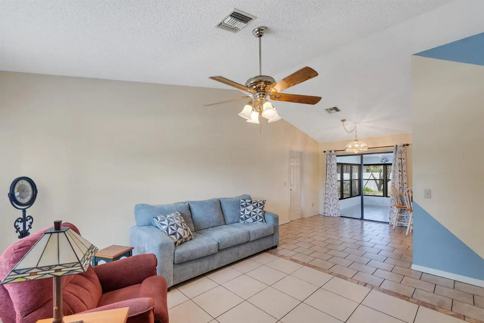 7590 58TH Court, Vero Beach FL 32967 photo 5