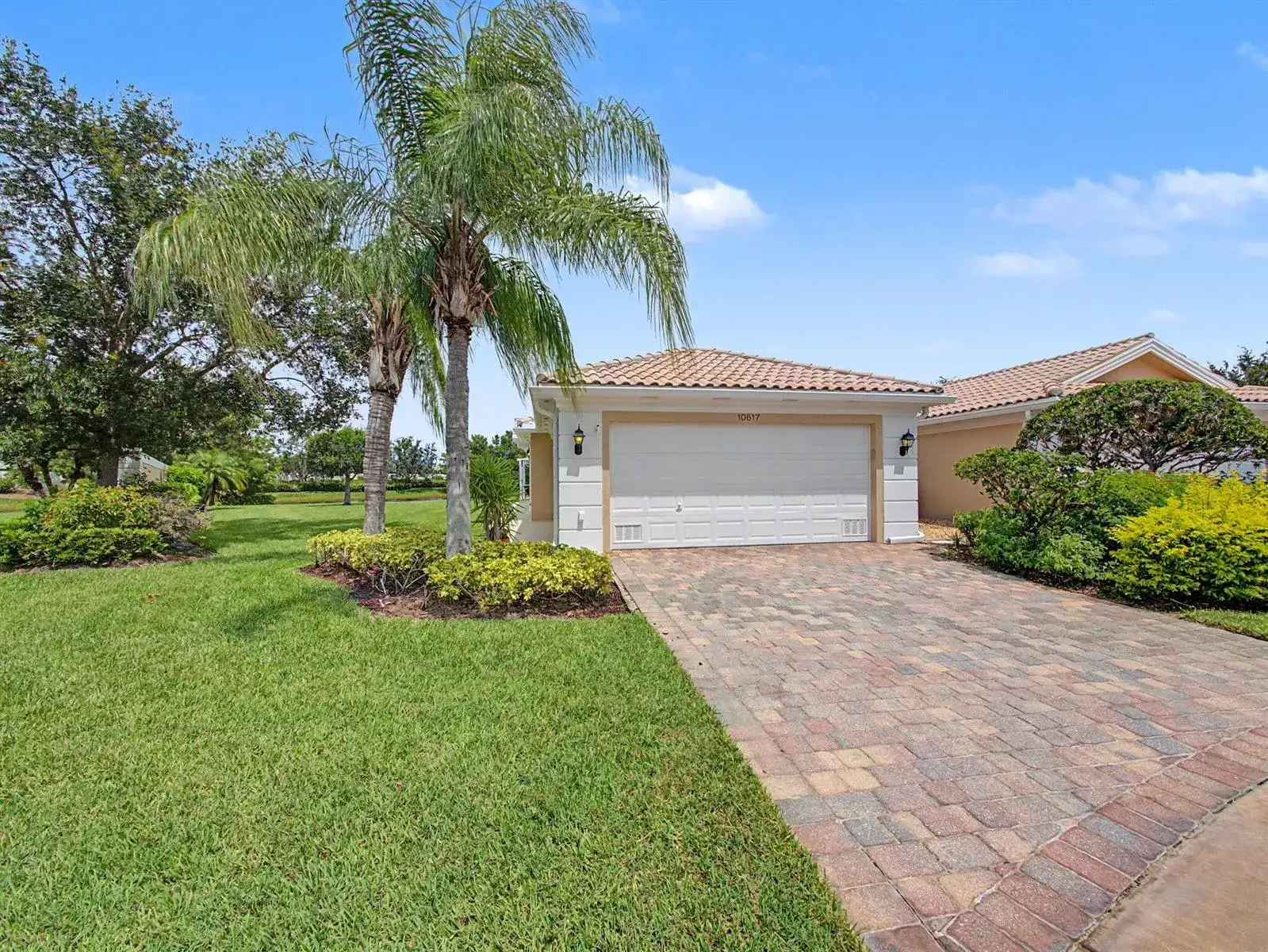 10617 SW Hartwick Drive, Port St. Lucie FL 34987 photo 4
